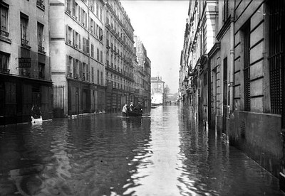 Crue de 1910 à Paris, rue Surcouf